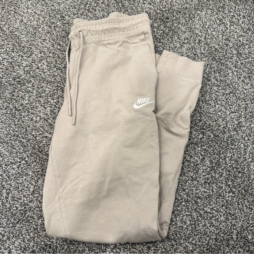Khaki/cream colored nike sweatpants
